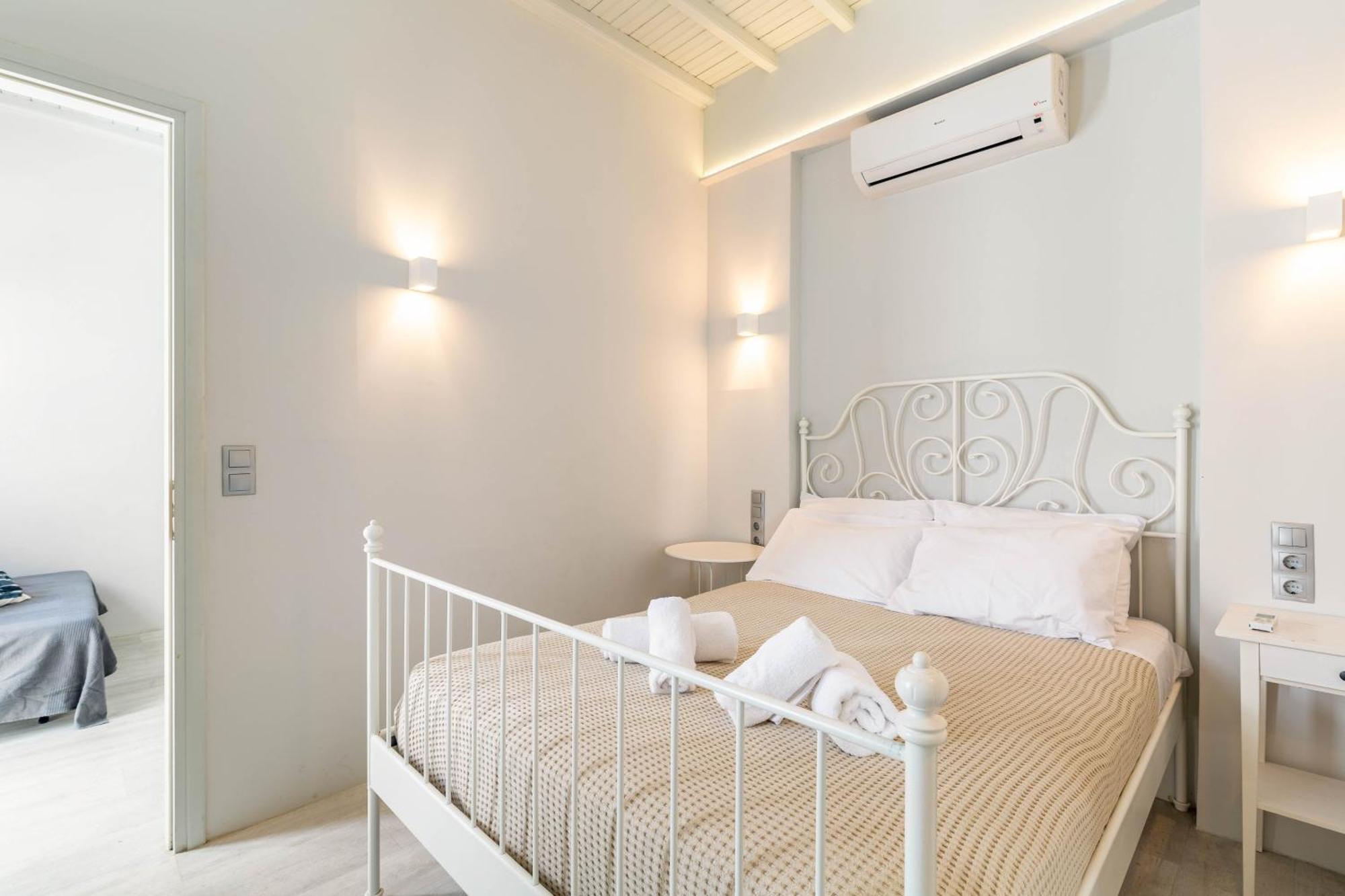 Elenitas Flat Next To The Windmills Apartment Mykonos Town Bagian luar foto